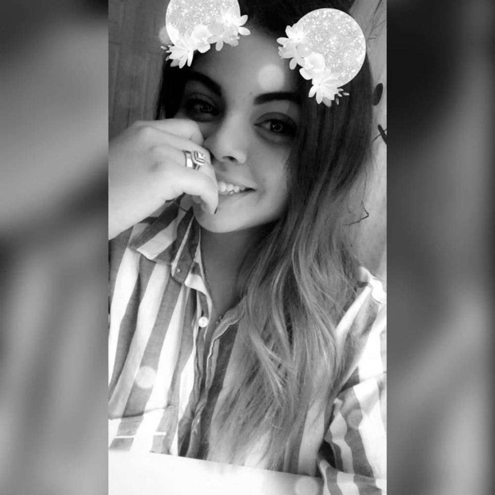 Meet your Posher, Luzzie